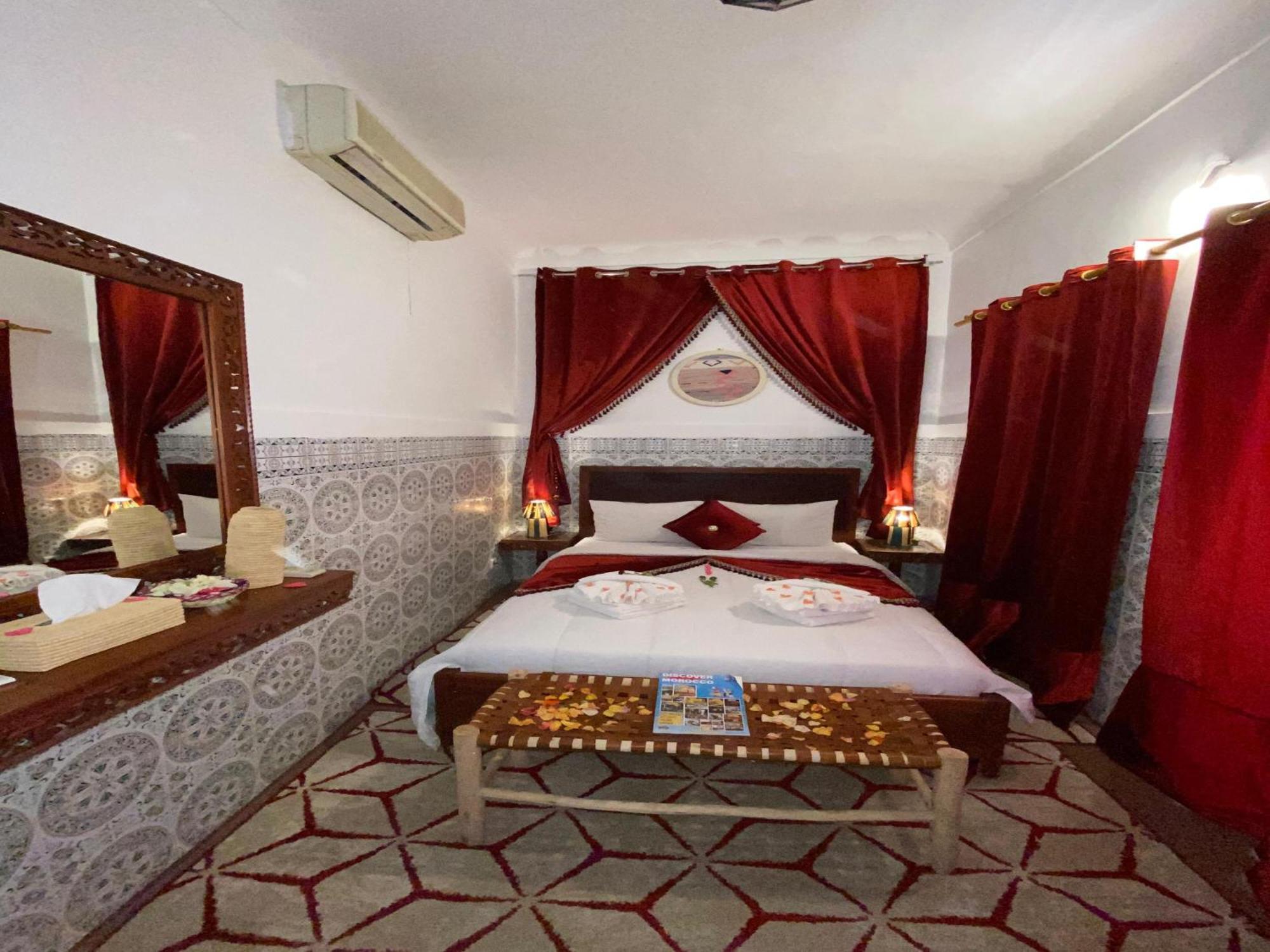 Riad Lazord Marrakesh Exterior photo